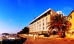 Hotel Adriana